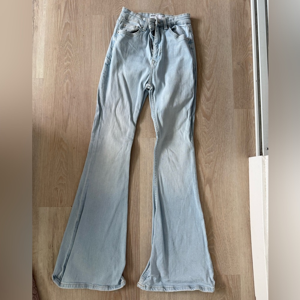 Bershka Light Blue Denim Jeans Size 02